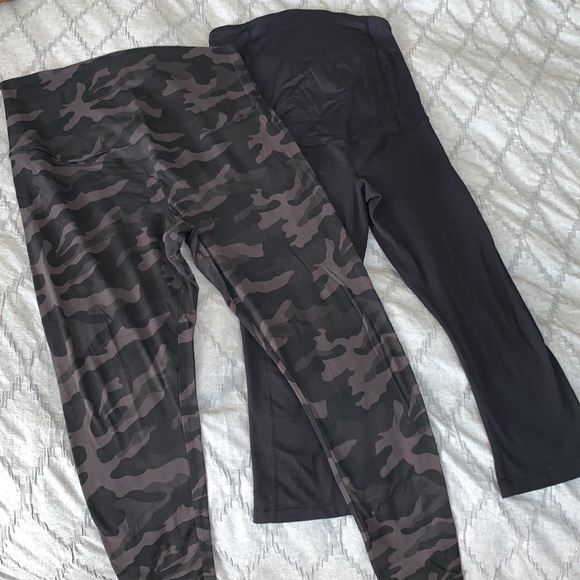 2 pairs of Maternity leggings - Picture 3 of 6
